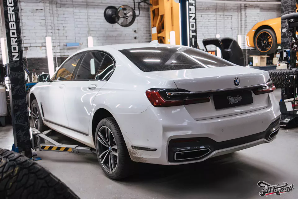 Провели техническое обслуживание BMW 7